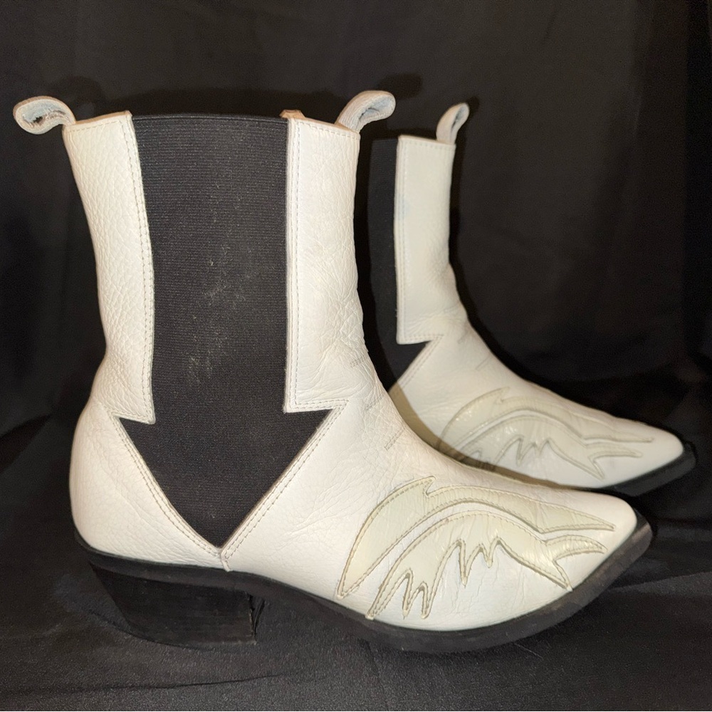 Stylish White and Black leather Women's Boots